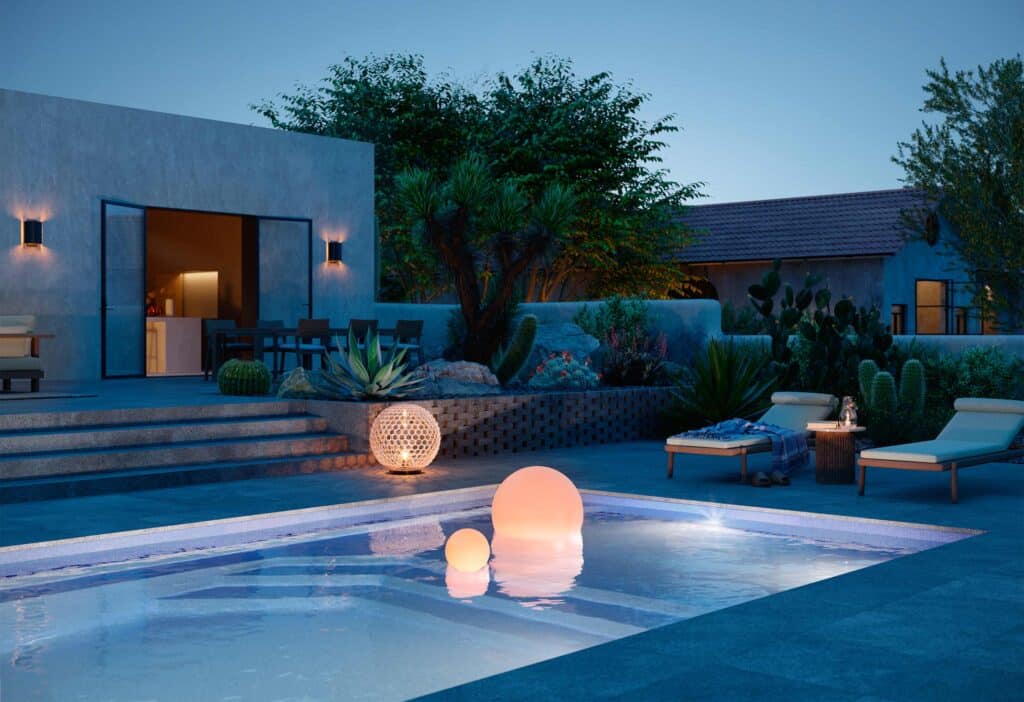 Apollo 14 fiberglass pool by Latham