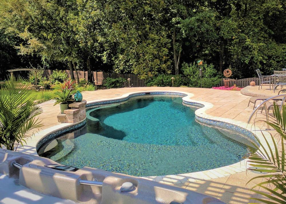 Axiom 16 fiberglass pool by Latham