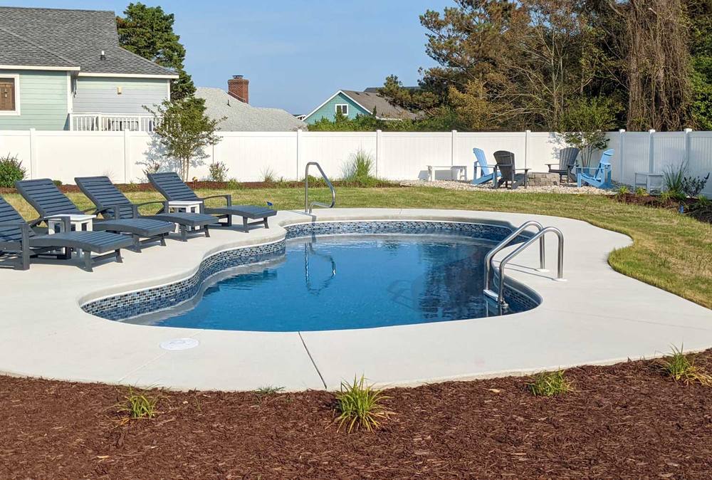 Bay Isle fiberglass pool by Latham