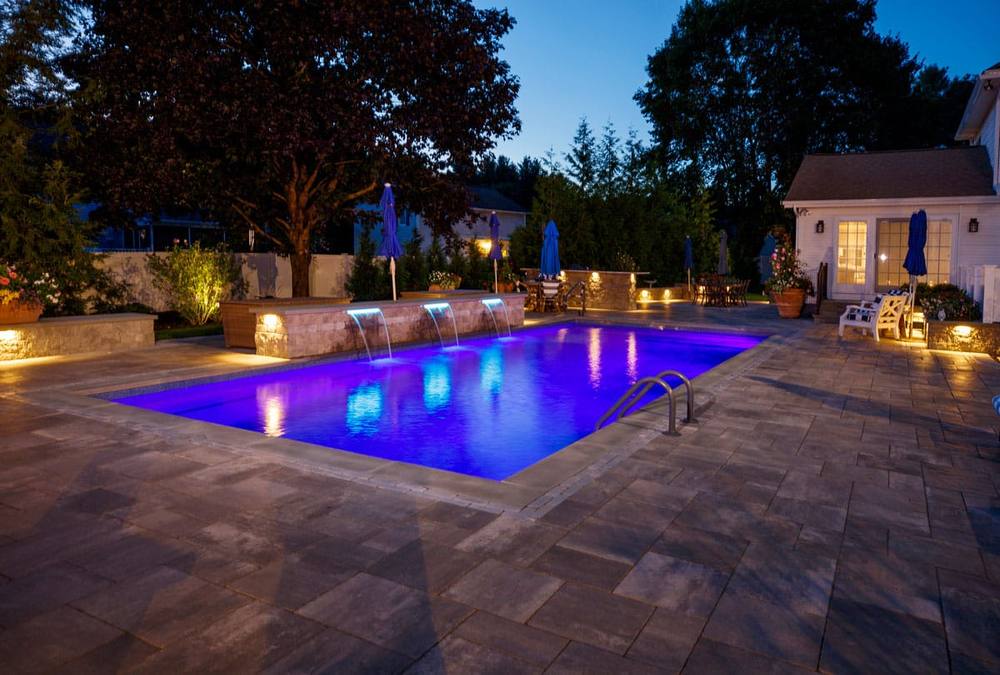 Kingston fiberglass pool by Latham