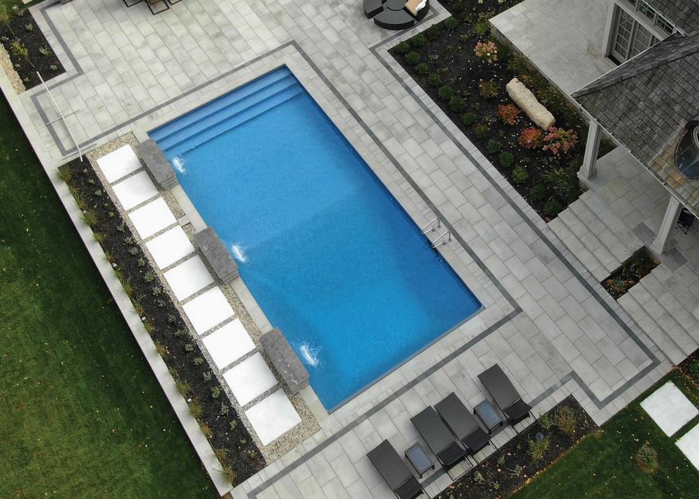 Monaco fiberglass pool by Latham