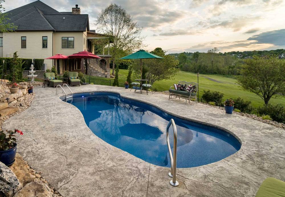Vista Isle fiberglass pool by Latham